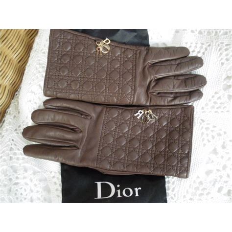 christian dior gloves.